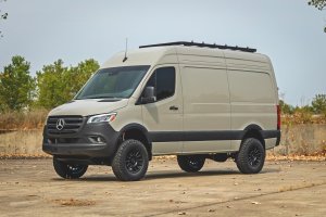 Mercedes-Benz Sprinter 2500 Ride Control Kit - Rough Country - 8-Stage Adjustable Front Struts + 16-Stage Adjustable Rear Coilovers - 4WD - '19-'26